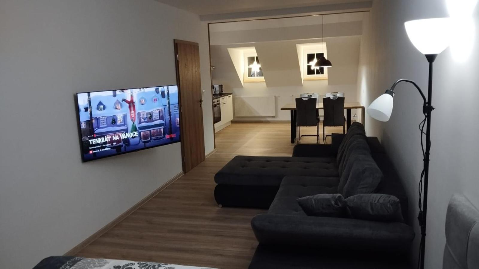 יאסימוב Apartman Albreit 3 מראה חיצוני תמונה